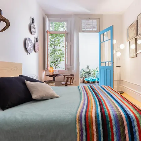 Maison d'hôtes 14º Esquadra — Cais Pedras 3*