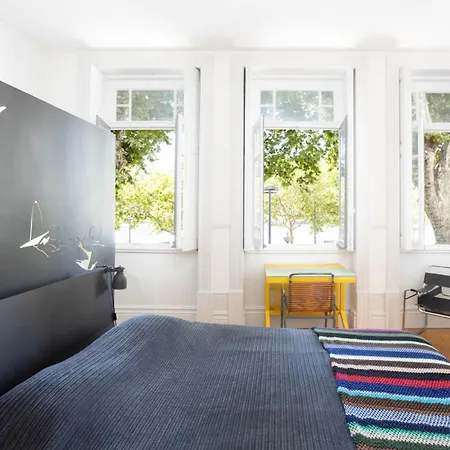 14º Esquadra — Cais Pedras 3*