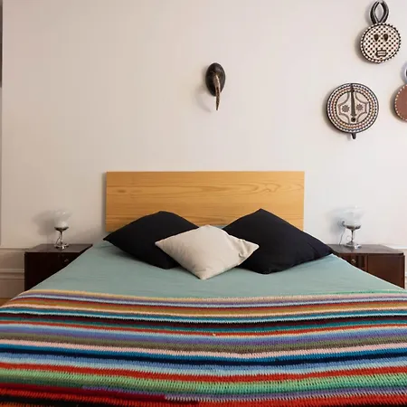 Guest house 14º Esquadra — Cais Das Pedras Guest House