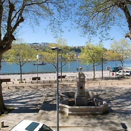 14º Esquadra — Cais Pedras Vendégház 3*