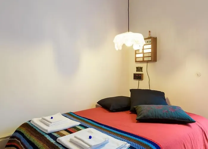 14º Esquadra — Cais Das Pedras Guest House 3*