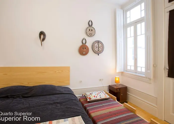 Guest house 14º Esquadra — Cais Das Pedras Guest House