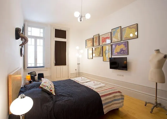 14º Esquadra — Cais Das Pedras Guest House 3* Porto