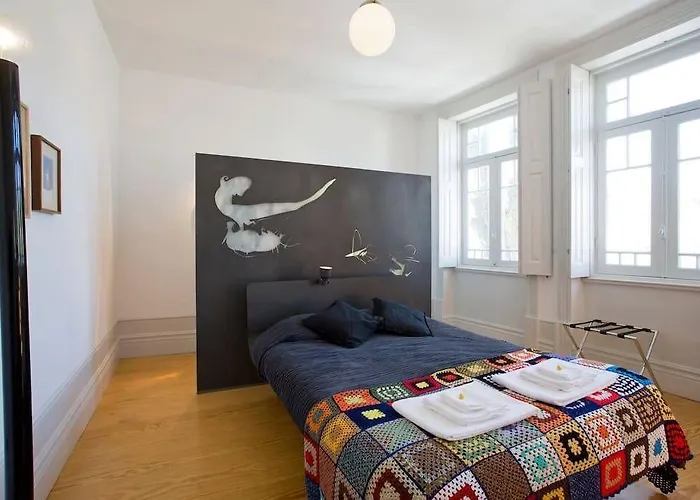 14º Esquadra — Cais Das Pedras Guest House Porto