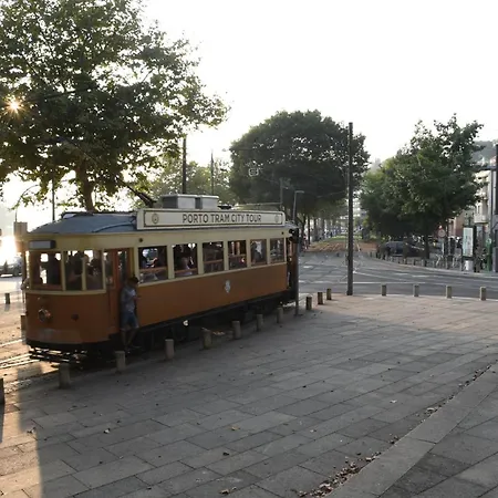Pensjonat 14º Esquadra — Cais Pedras Porto
