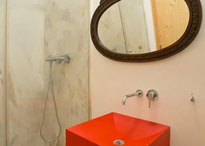 Vendégház 14º Esquadra — Cais Pedras Porto