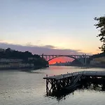 14º Esquadra — Cais Pedras Porto